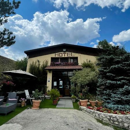 La Panoramica 89 Hotel Pescasseroli Bagian luar foto